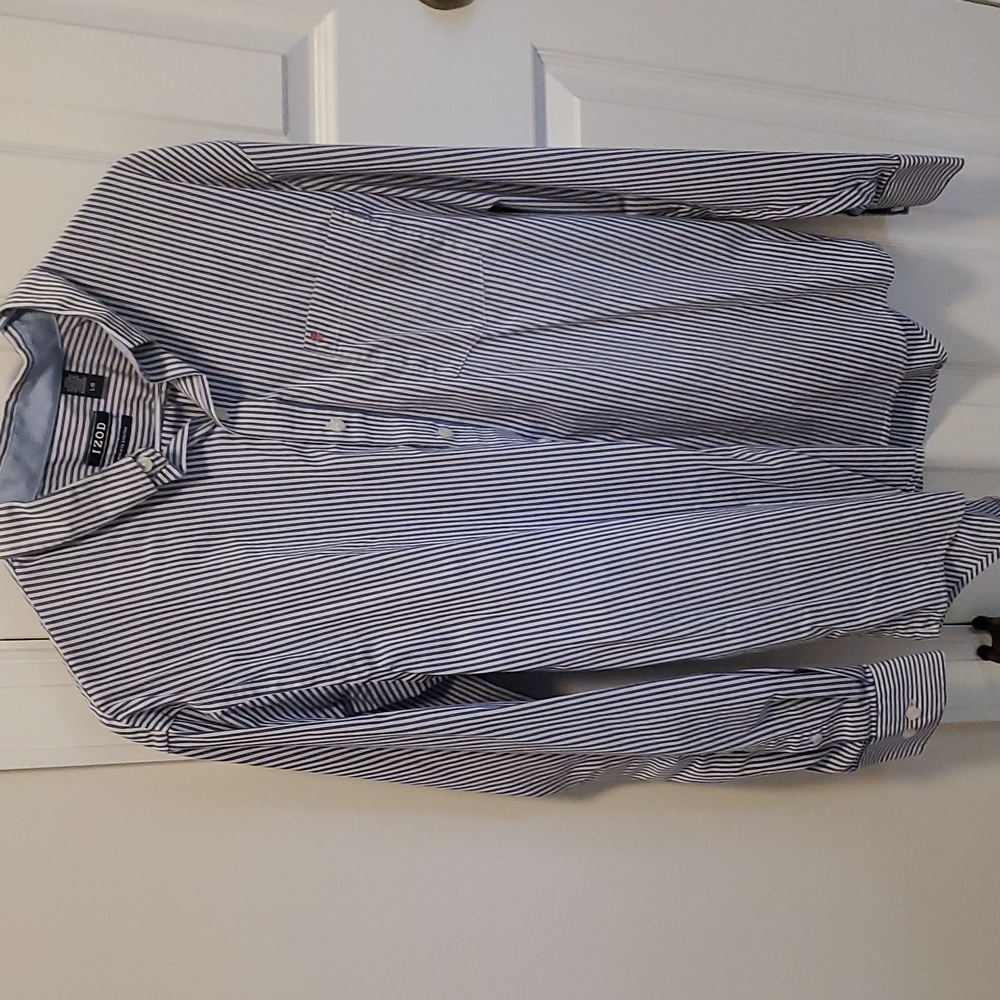IZOD button down